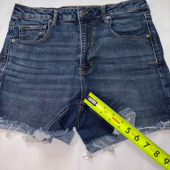 American Eagle Size 12 Dark Wash Super Hi Rise Shortie Super Stretch Jean Shorts - Picture 4 of 8